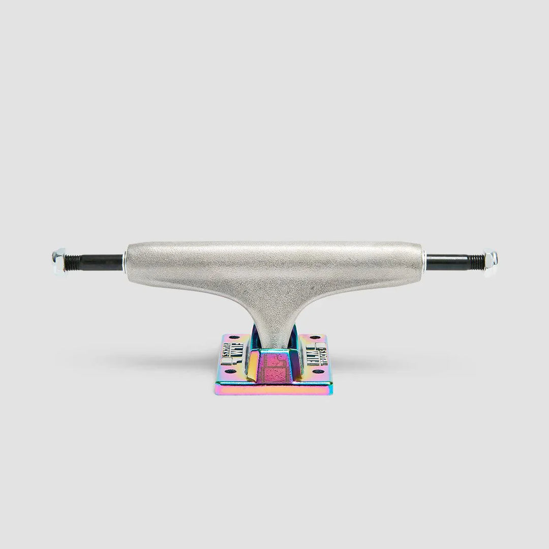 Film 5.5 Skateboard Trucks Petrol pair