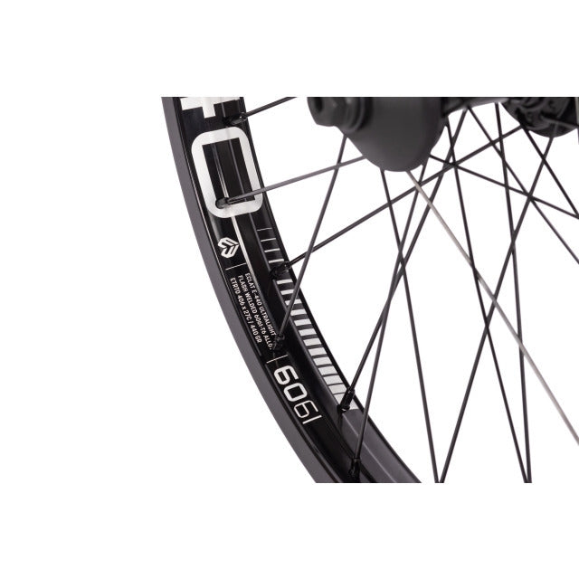 Eclat E440 / SEISMIC front wheel