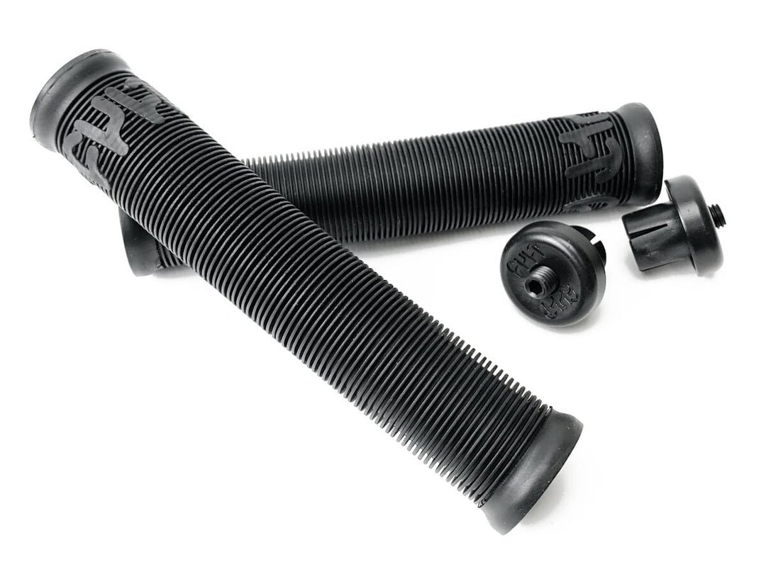 Cult Crew Grips Black