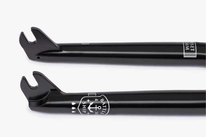 Wethepeople Battleship Forks Gloss Black 24mm