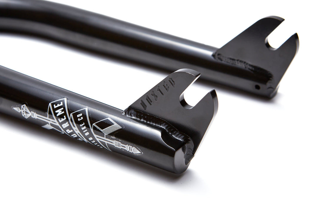 United Supreme V2 Fork Black - 28mm Offset