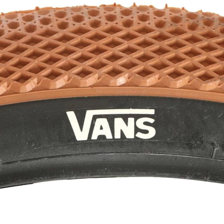 Cult Vans Tyre 12" Classic Gum / Black Sidewall 2.20"