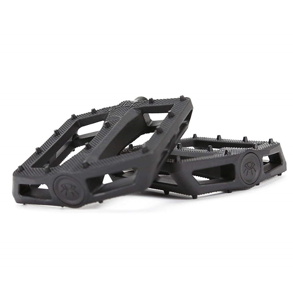 Cult Plastic Dak Pedals Black 9/16"