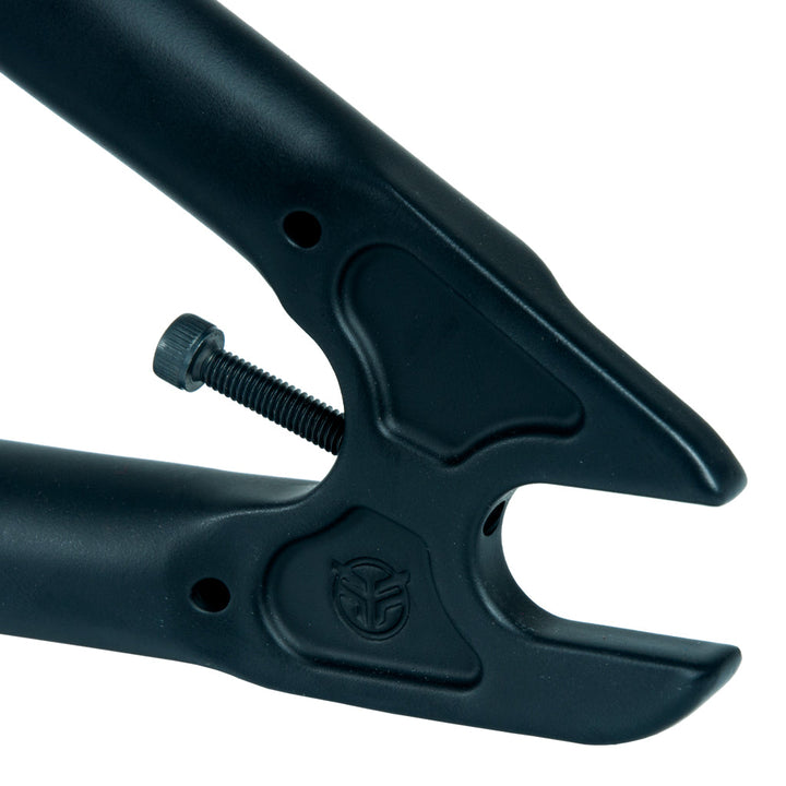 Federal Lacey Frame Matte Black