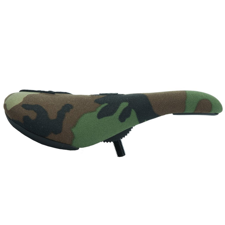 Federal Slim Pivotal Logo Seat Camo / Raised Black Stitching