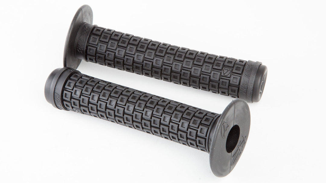 S&M Randy Brown Grips Black