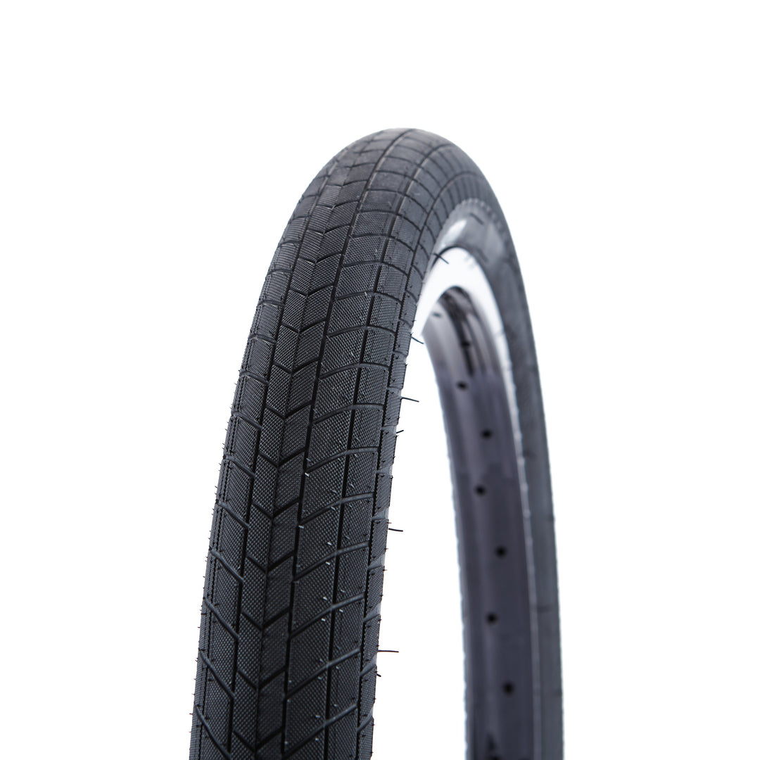 Relic Flatout Tyre 20" x 2.10" Black Wall