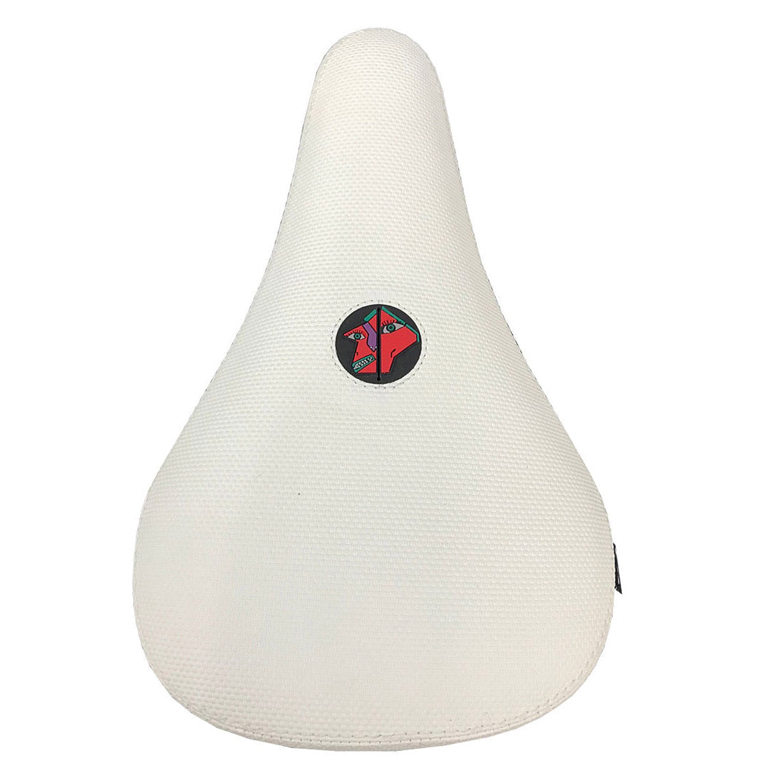 Primo Yumi Mid Pivotal Seat White