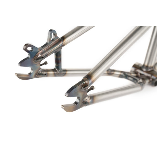 wethepeople CHAOS MACHINE frame