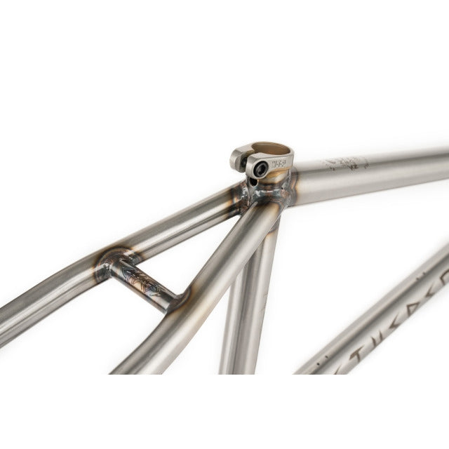 wethepeople CHAOS MACHINE frame