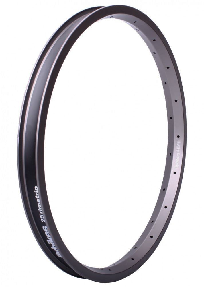 Fly Piramide Rim