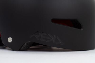 REKD Elite 2.0 Helmet - Black