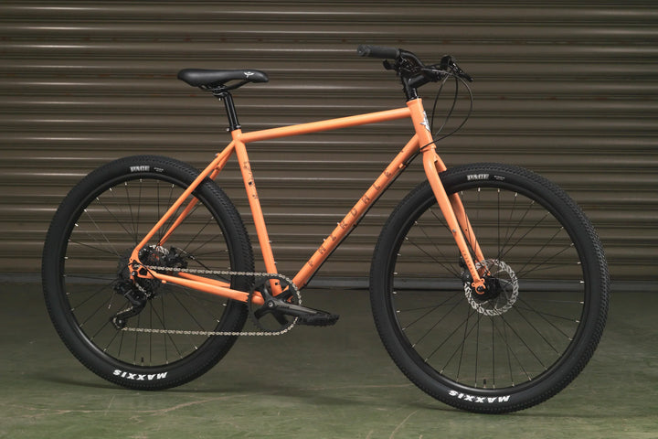 Fairdale Weekender Archer Matte Coral Red