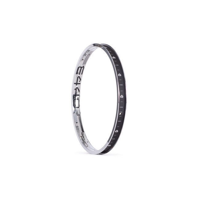 Eclat E440 lightweight rim