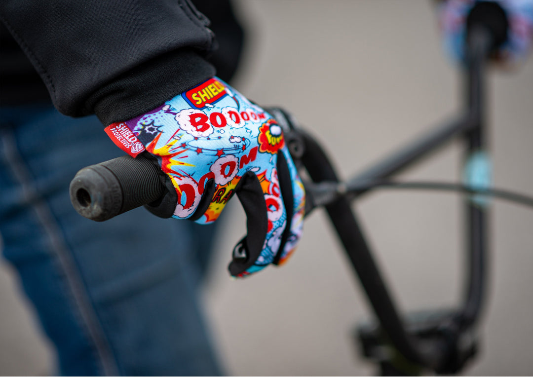 Shield Protectives Gloves Pop-Art