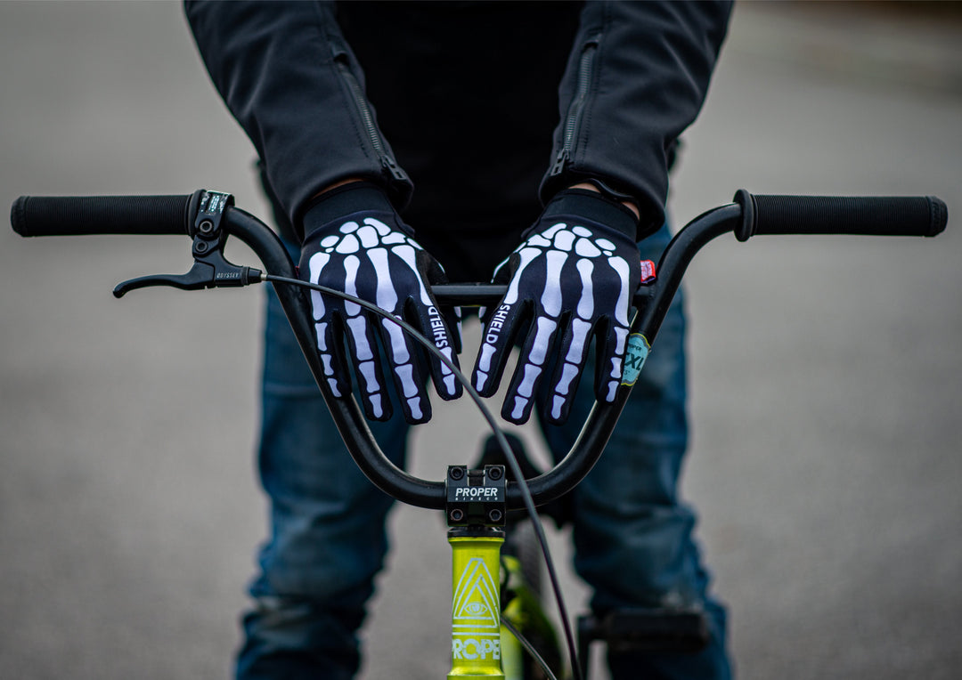 Shield Protectives Gloves Skeleton