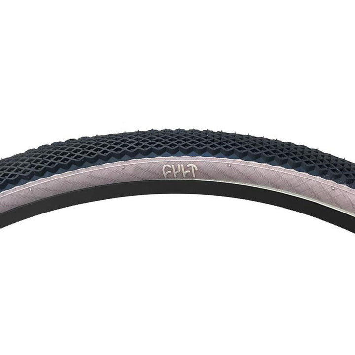 Cult Vans Tyre 26" Black / Skin Sidewall 2.10"