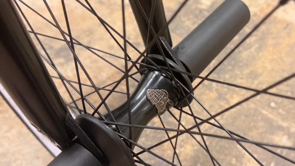 ANIMAL SHERMAN FRONT HUB BLACK