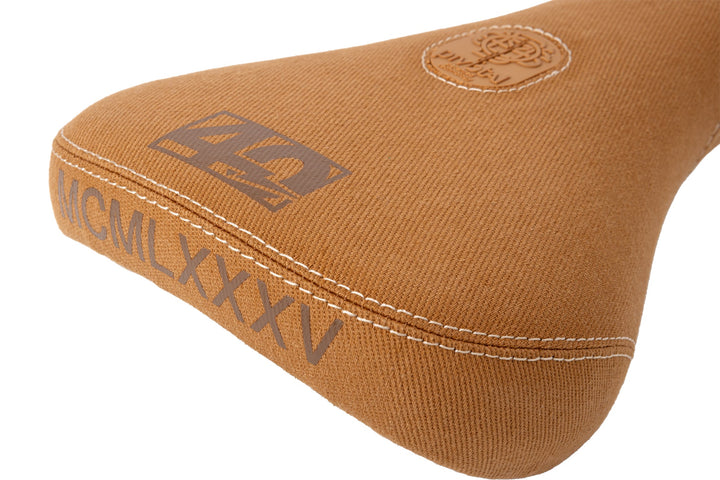 ODYSSEY 40‑YEAR ANNIVERSARY FAT SEAT Brown