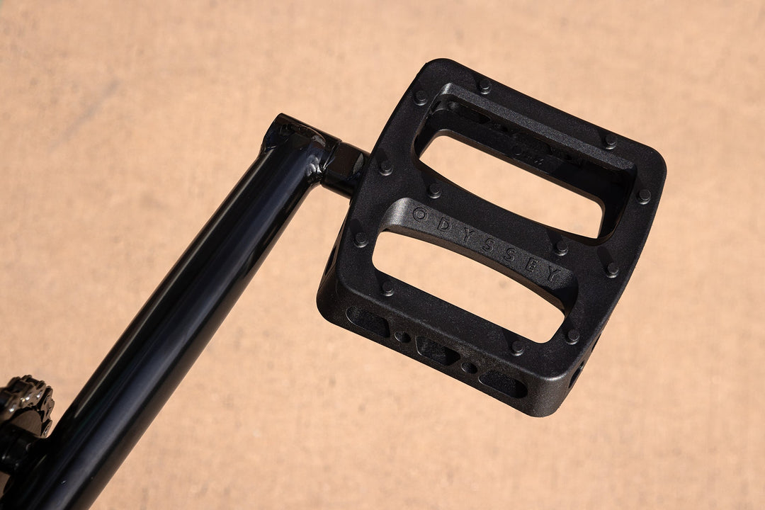 Sunday 29" High C Matte Ice Green