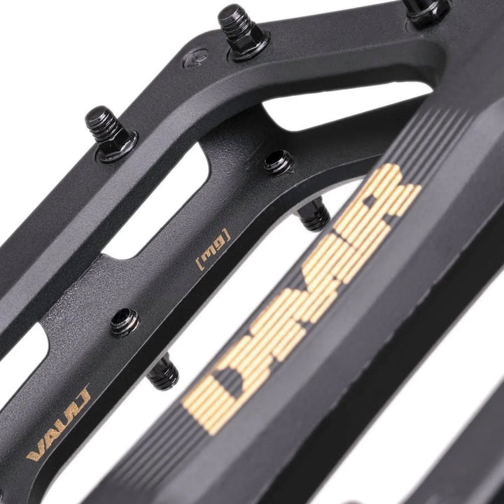 DMR Pedal Vault Mag SL Black 105mm x 105mm