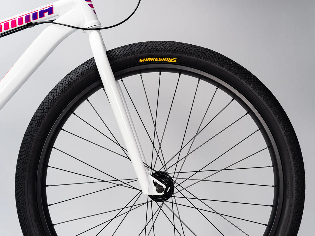Mafia Bomma Thrust White (UK)