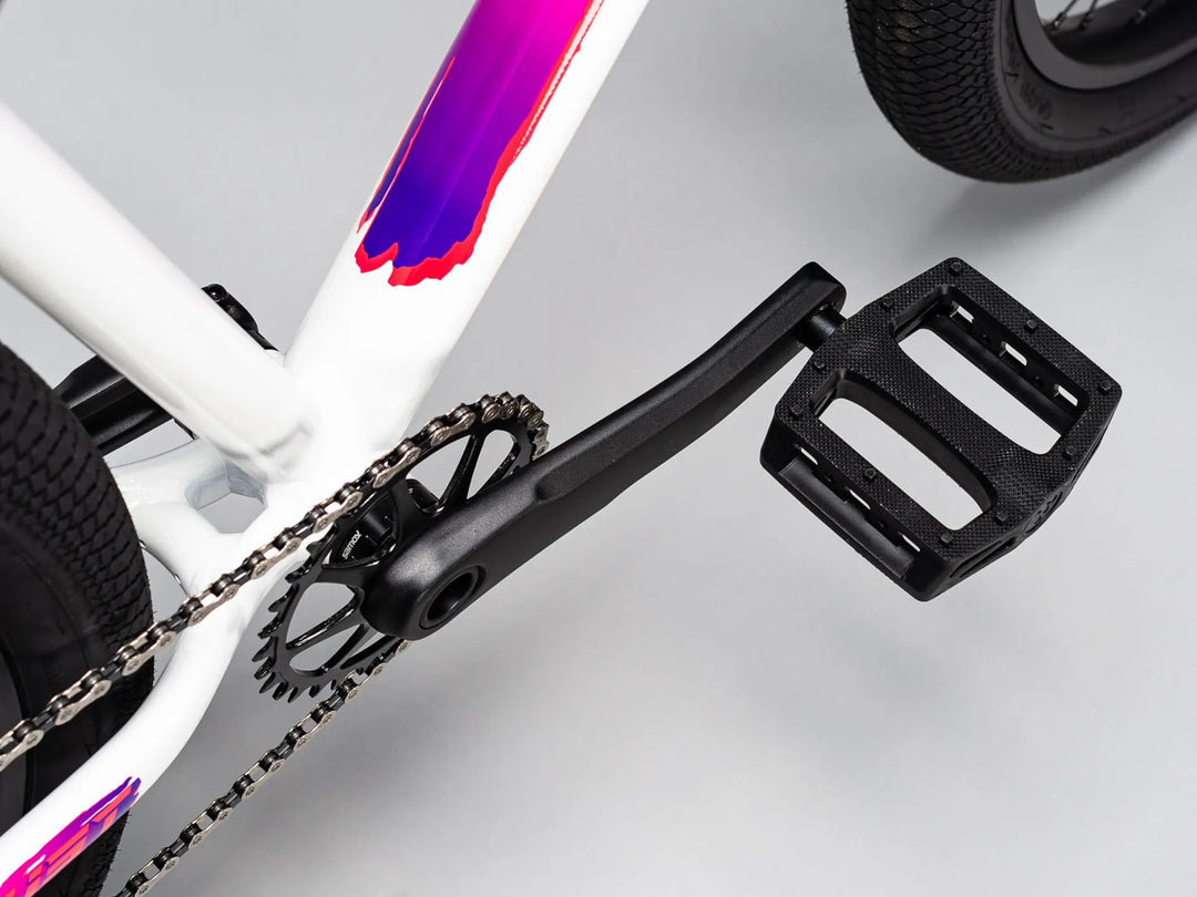 Mafia Bomma Thrust White (UK)