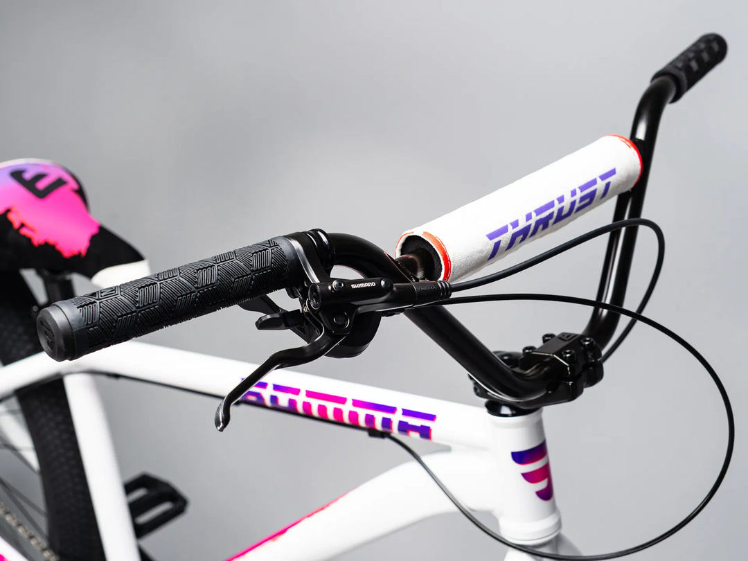 Mafia Bomma Thrust White (UK)