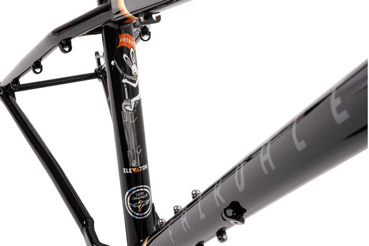 The Fairdale Elevator 29 Inch Gloss Black