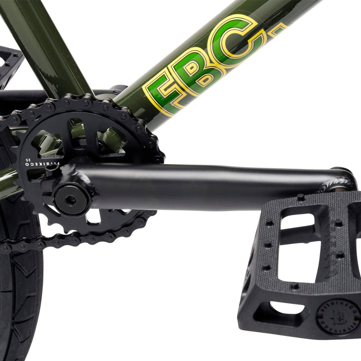 FIT STR ARMY GREEN 20.5"