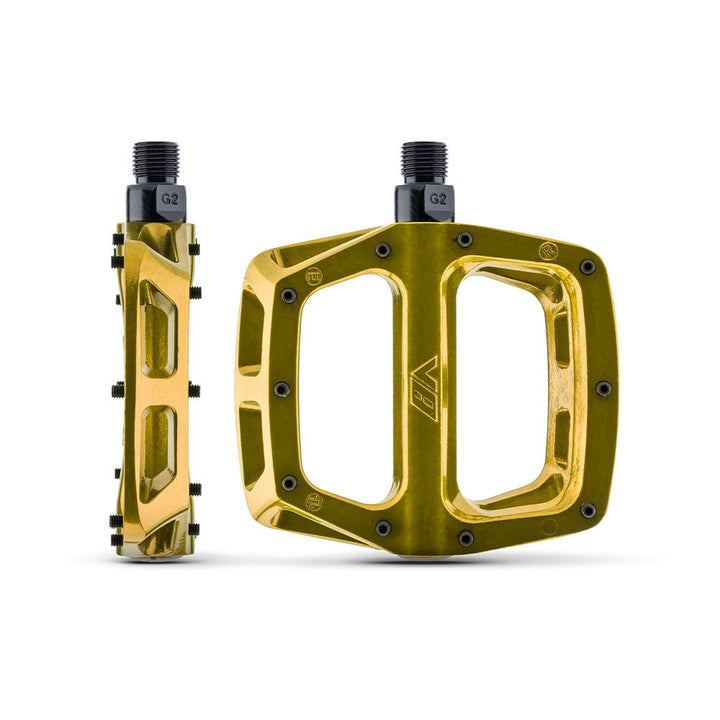 DMR V8 Pedal Fools Gold 95mm x 100mm