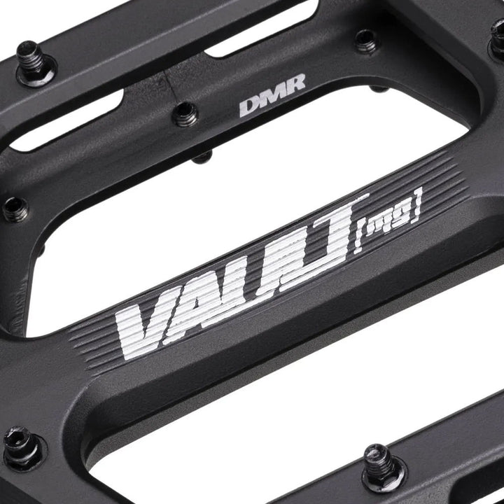DMR Pedal Vault Mag Black 105mm x 105mm
