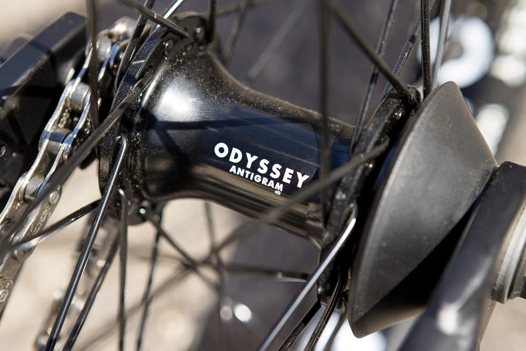 Sunday Soundwave Gary Young Matte Black