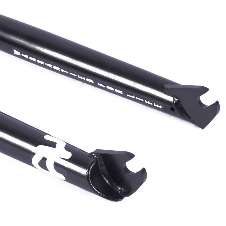 Cult Sect Forks Black 20"