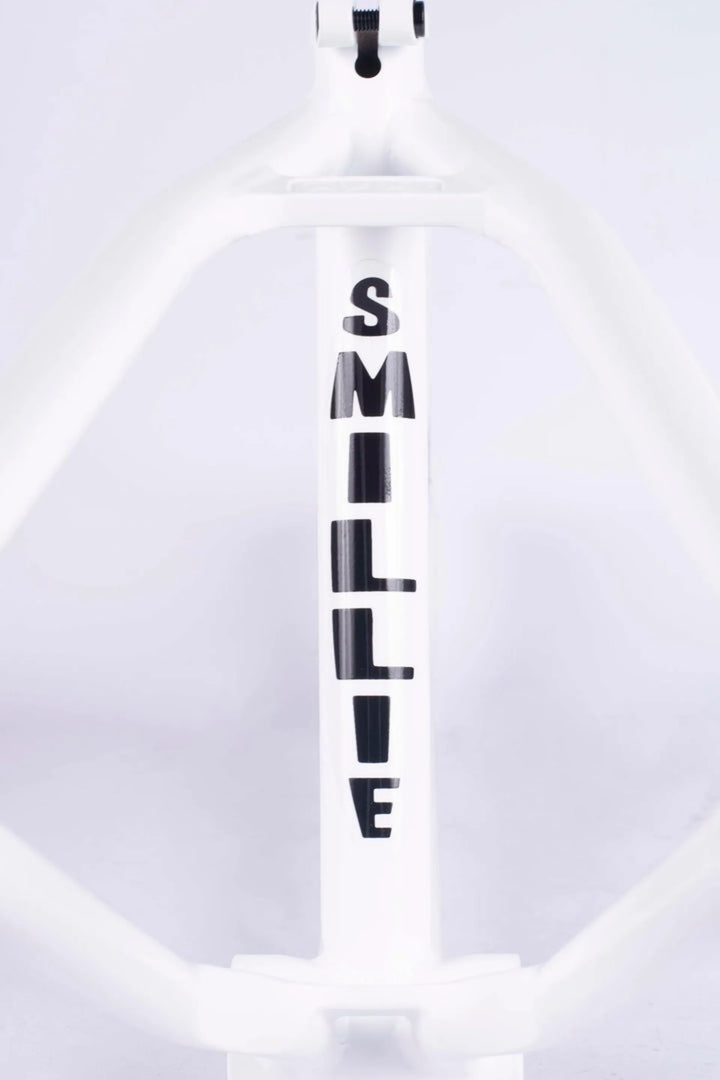 Cult Biggie Devon Smillie Frame White