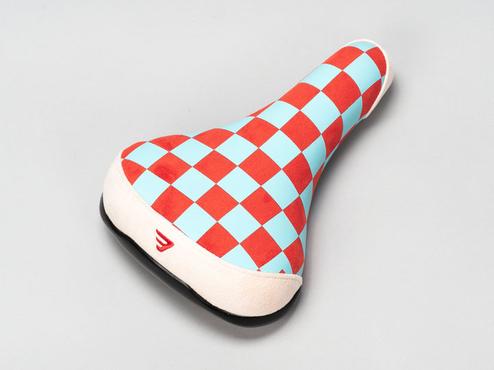 Mafia Checkered Wheelie Seat Red / Blue