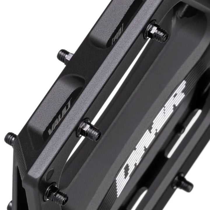 DMR Pedal Vault Mag Black 105mm x 105mm