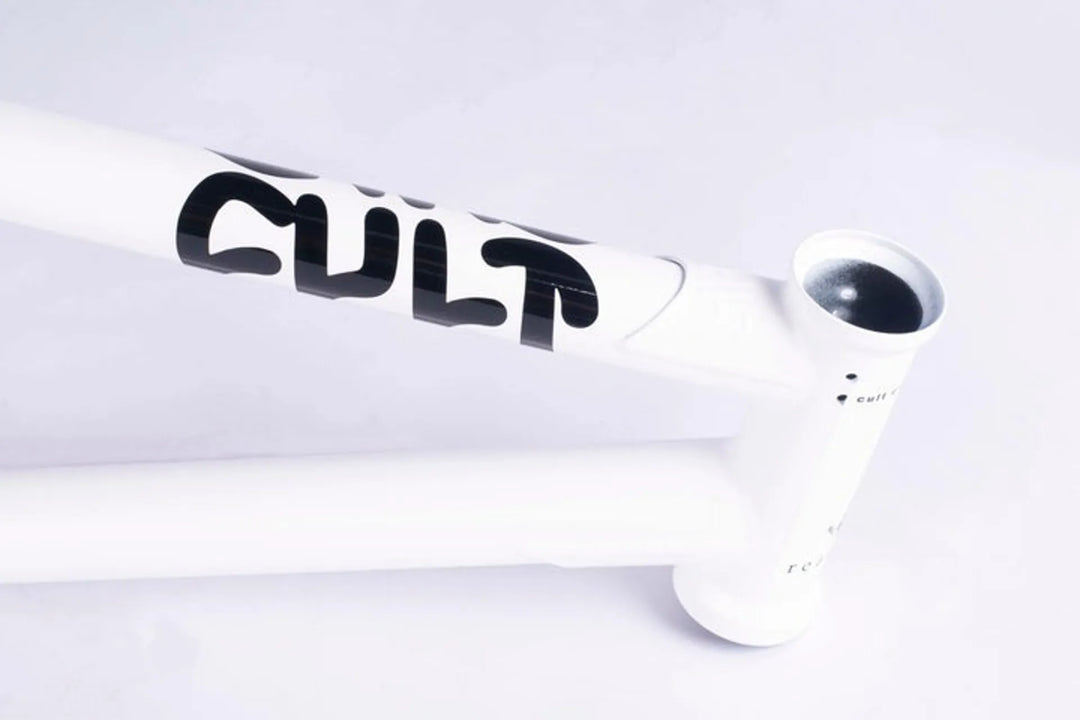 Cult Biggie Devon Smillie Frame White