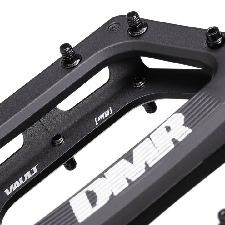 DMR Pedal Vault Mag Black 105mm x 105mm