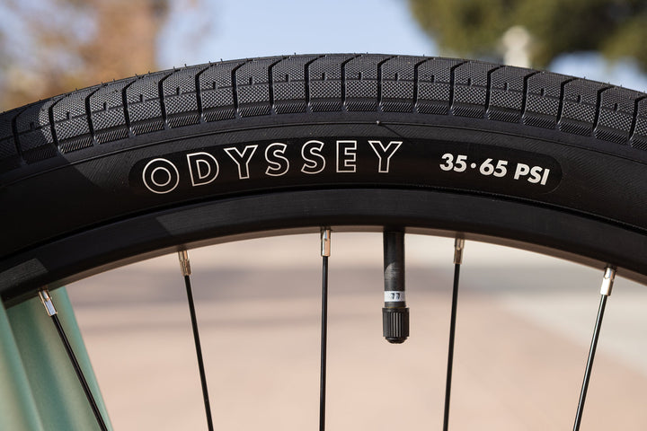 Sunday 29" High C Matte Ice Green