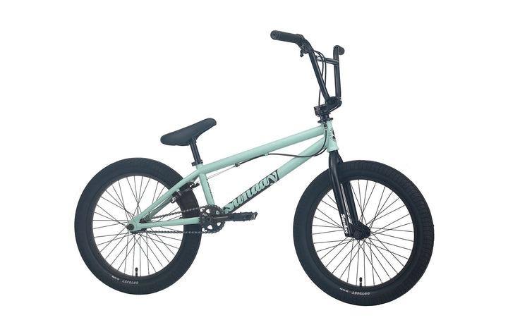 Sunday Primer Park Matte Ice Green