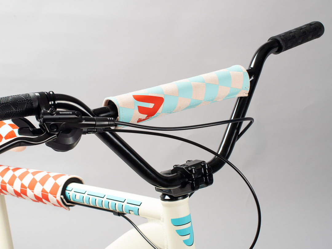 Mafia Bomma Thrust Ivory (UK)
