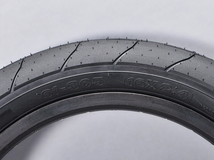 Lagos 16 Inch RSR Tyres Black Pair