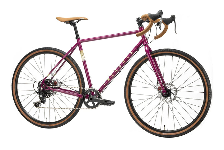 Fairdale Weekender Nomad Berry