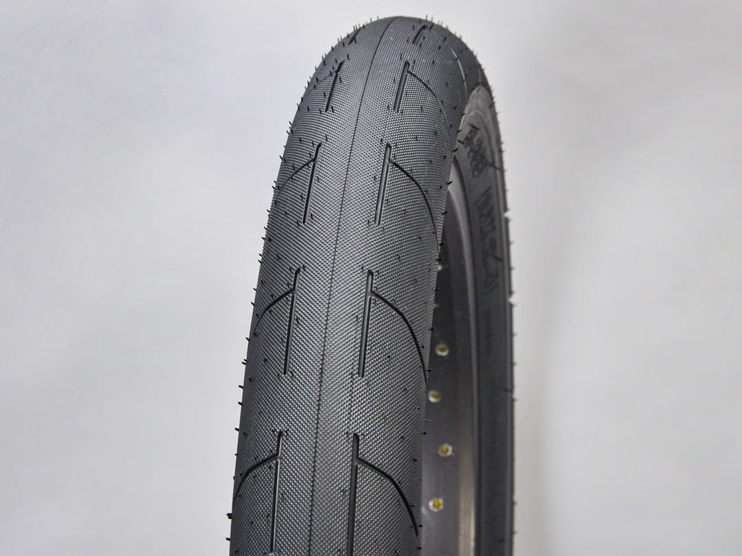 Lagos 16 Inch RSR Tyres Black Pair
