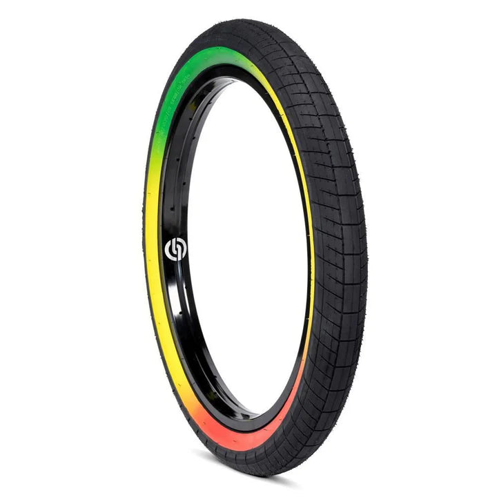 Salt Plus Sting Tyre
