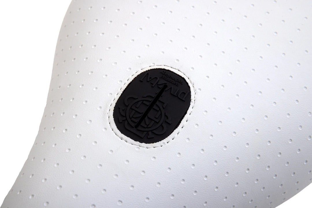 ODYSSEY BROC SEAT PERFORATED VINYL