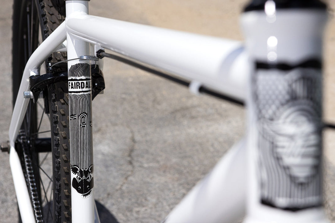 Fairdale Taj 27.5" Wheel Bike White