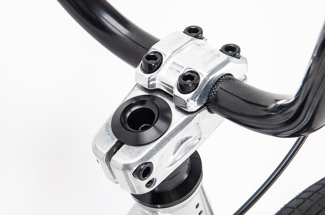 Academy Inspire 18" BMX Bike  18.0" TT Silver / Black