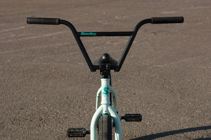Sunday EX Julian Arteaga Signature Mint